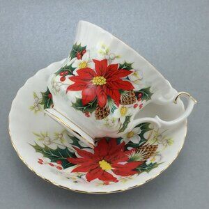 Vintage Christmas Yuletide Teacup Saucer Royal Albert Poinsettias Factory Second